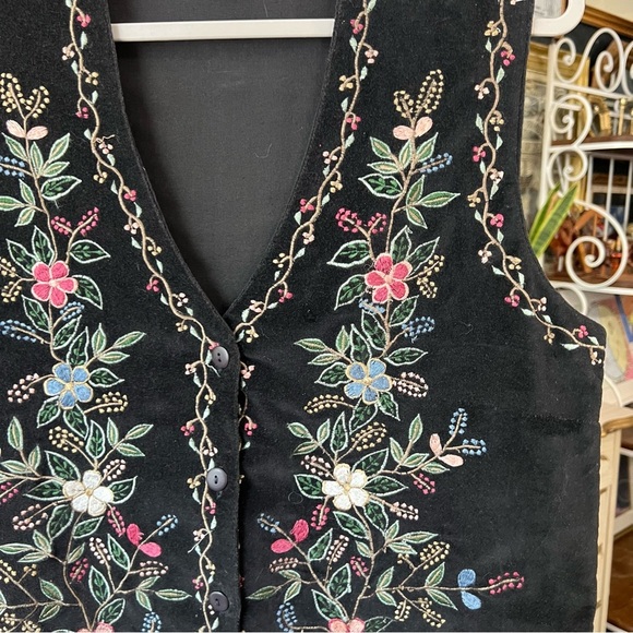 Vintage Velvet Embroidered Vest Medium - Picture 3 of 5